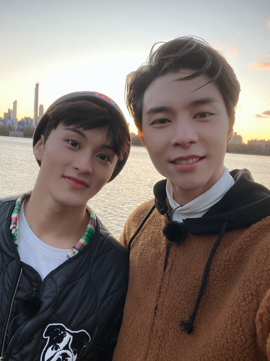 HAPPIEST BIRTHDAY JOHNNY! 🐱🤍🐯

#ThirtyOneAndOnlyJohnnySuh
#생일은_기회다_쟈니생축