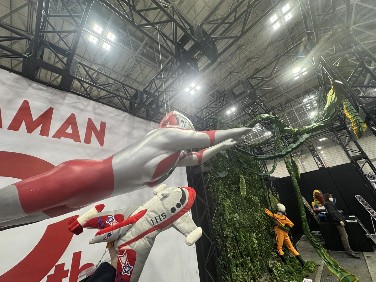 二つのディーラーに跨いて、人手は超不足なんので、大変疲れたました