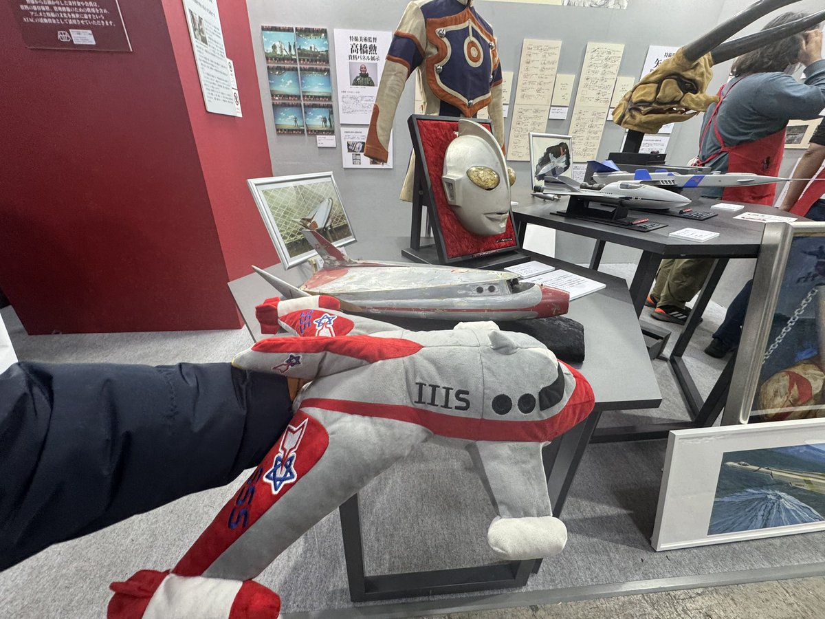 二つのディーラーに跨いて、人手は超不足なんので、大変疲れたました