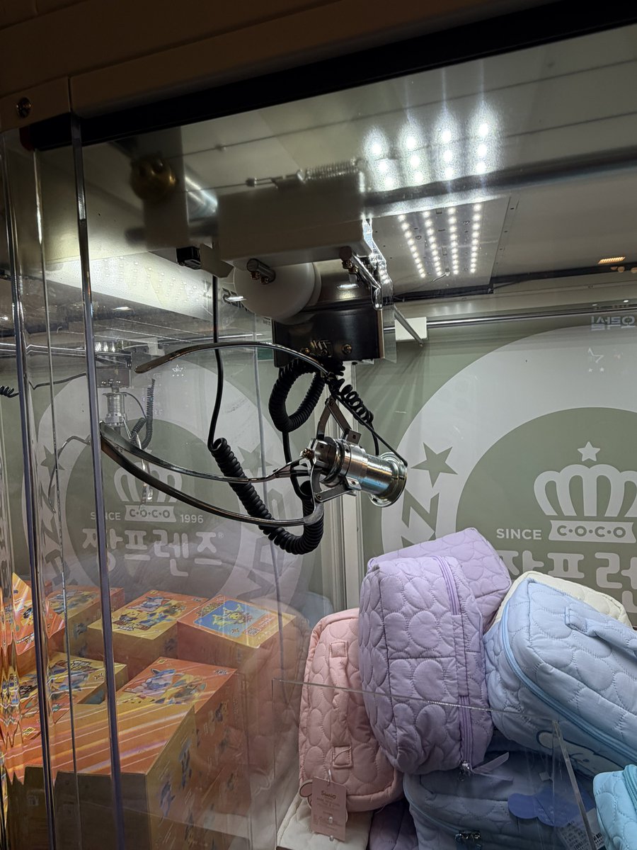 스꾸 재능이 없어요 
먹는건 재능이 있어요 
인형뽑기는 운이 없어요 🙄