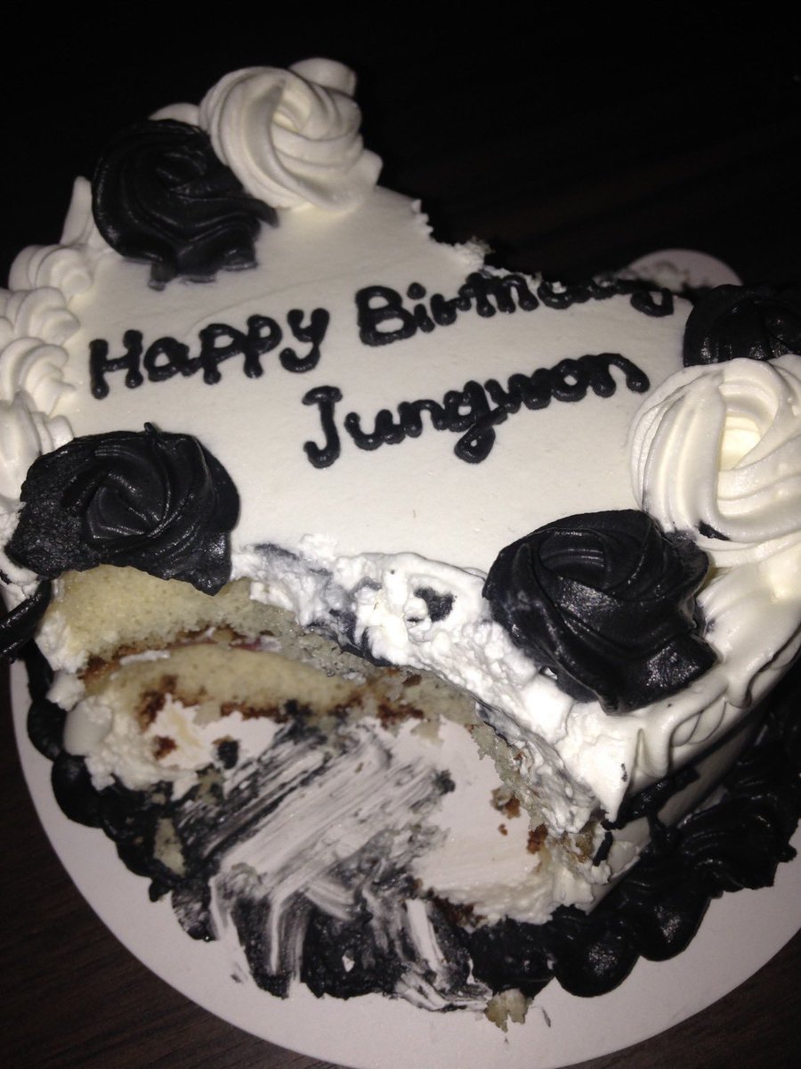 미유︎︎⟡.· tweet media