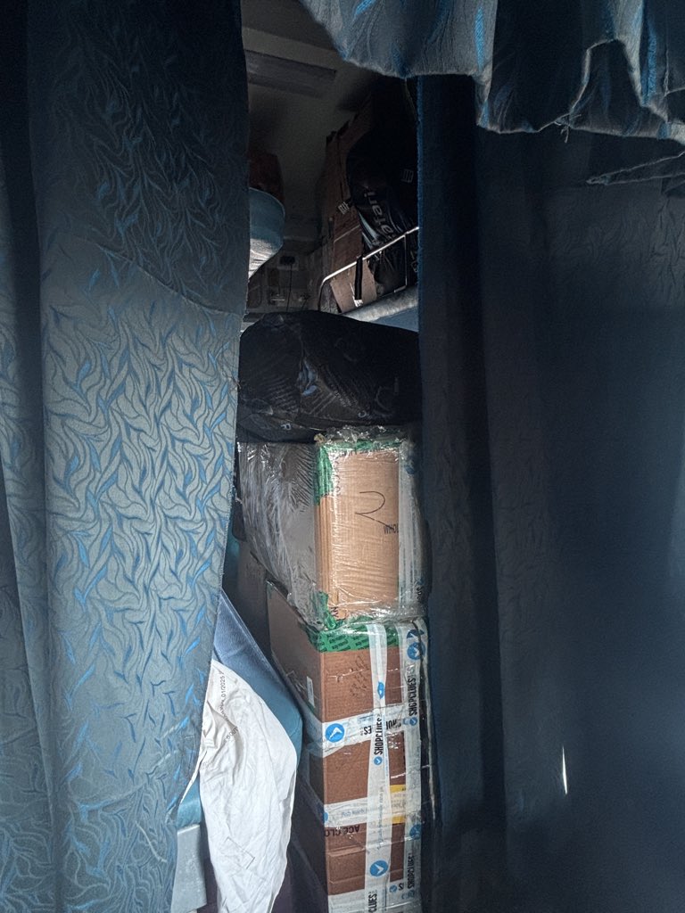 AlokDixitMe's tweet photo. @RailwaySeva @RailMinIndia This is What it looks in 2A Train No- 12626 DoS- 7/2/26 NDLS -Coach A1. If Someone Opposes People are ready to fight.The Question is How One Can book the Seats in Pseudo name &amp; Occupy more Seat that too in 2A. Vendors don’t get place to move pssgrs hurt https://t.co/uEcjh7jPh3