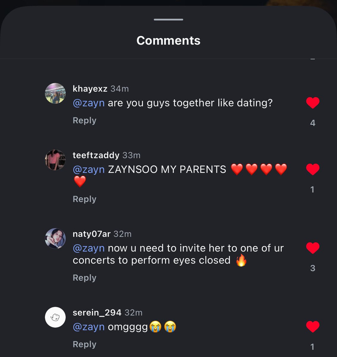 soowhat____'s tweet photo. I really love how unfiltered ZaynSoo sometimes are cause they just popped this questions just like that 😭 I know its just a joke but come ob were all waiting here #delulu #noticing #JISOO #ZAYN #somethingGoingon https://t.co/vlk4qA8Crk
