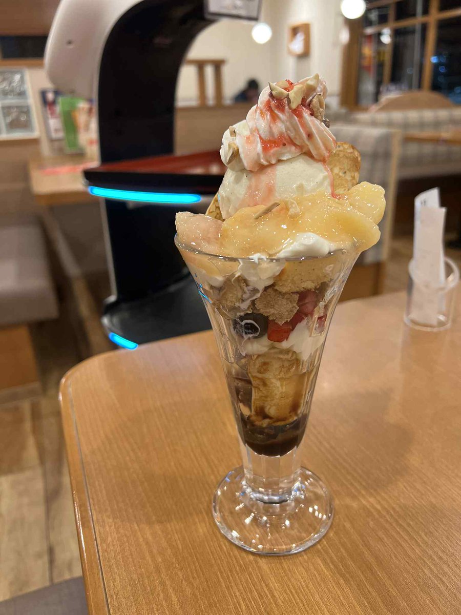 ryan_gee08's tweet photo. #マスタージョイフルへ集合 

ご馳走様でした!!美味しかったです!😋🍜🍖🍨 https://t.co/878VZ29xOb