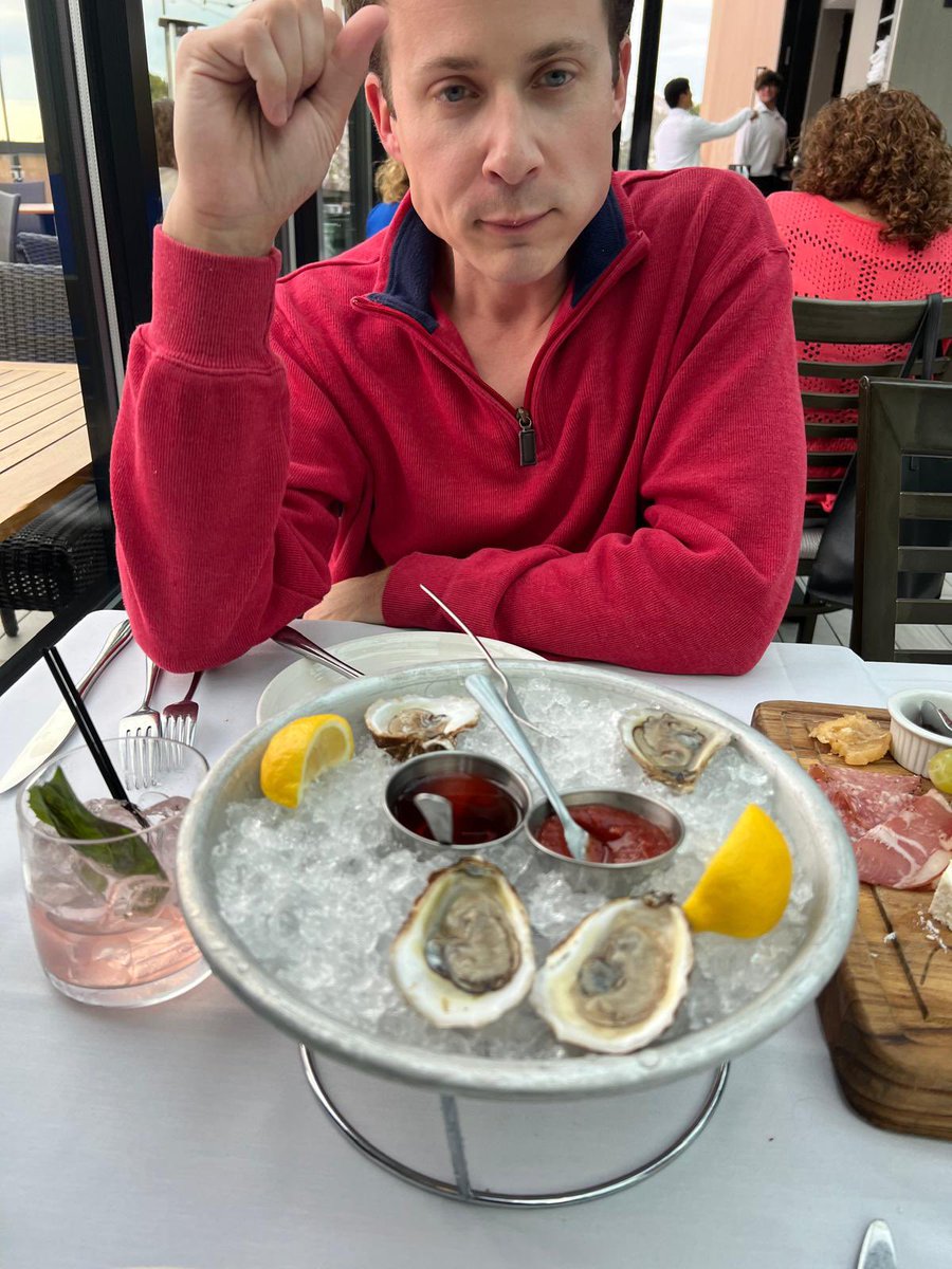 Charls Carroll tweet media