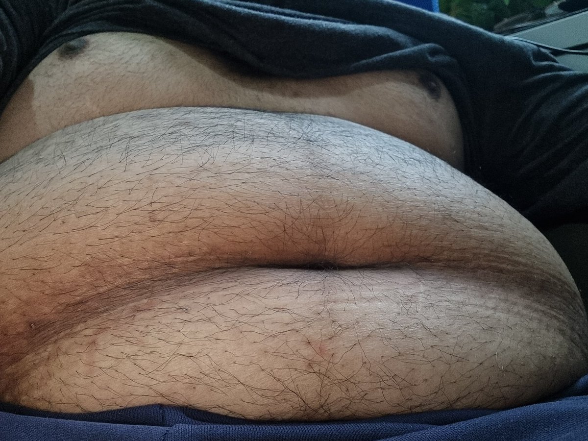 a_fellow_guy's tweet photo. Im such a fatass 😩 #gaychubs https://t.co/dg7f4zjLFz