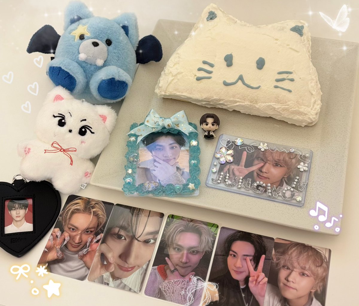uo_hk4's tweet photo. ୨୧・┈𝚑𝚊𝚙𝚙𝚢 𝙹𝚄𝙽𝙶𝚆𝙾𝙽 𝙳𝙰𝚈┈・୨୧

생일 축하해🎂💖
네가 많이 웃으면서 보낼 수 있는 한 해가 되길 바라✨
어떤 정원이든 다 사랑하니까 편하게 지내줘！
정말 많이 사랑해🍀

#23WONdrousSeasons
#HAPPY_JUNGWON_DAY
#사랑이란_꽃말처럼_정원을_가득채워 #JUNGWON #엔하이픈_정원 https://t.co/gUOTuB96Xo