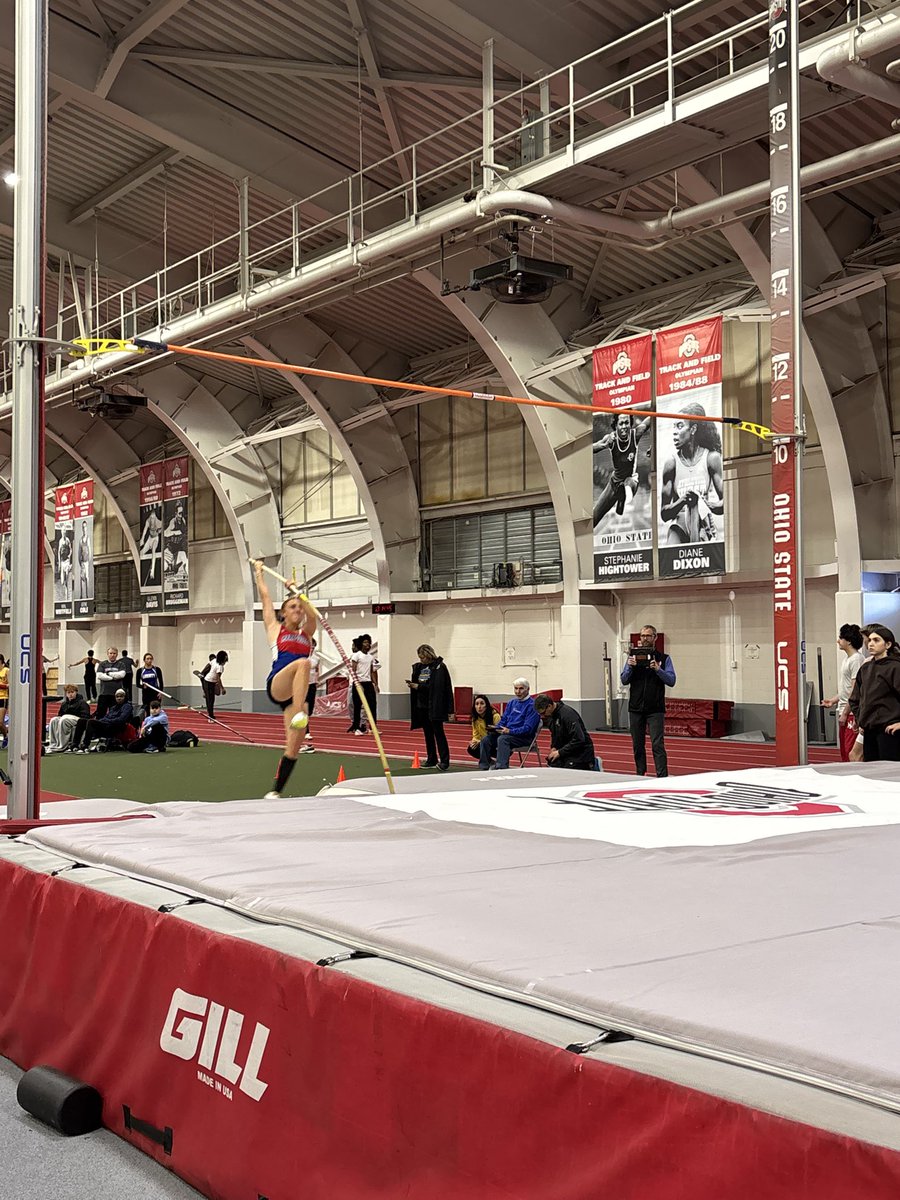 monarchs_xc's tweet photo. Another great day of indoor competition for the Monarchs. Way to go! https://t.co/pWTHV3OrXj