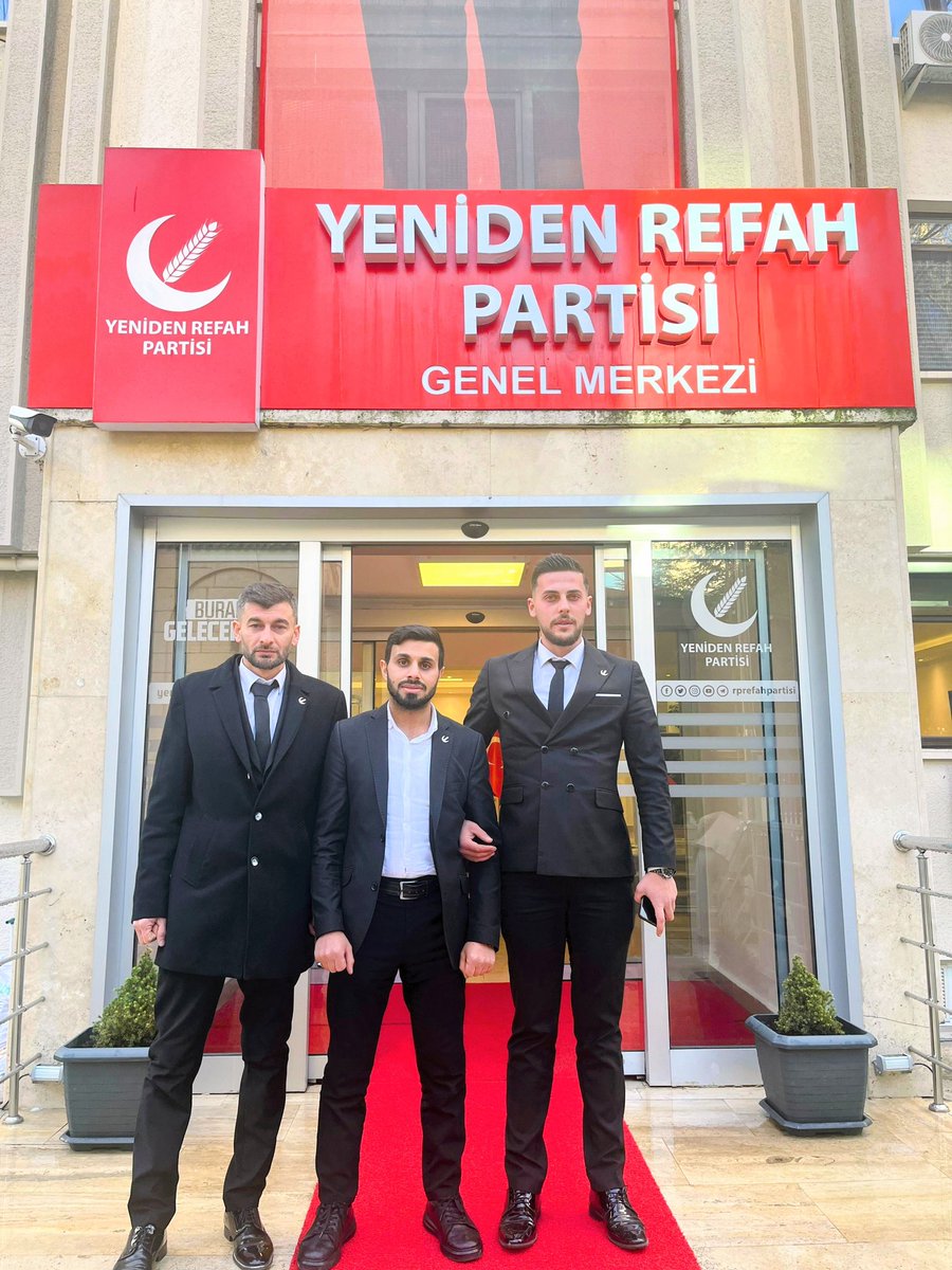 erdlczk41's tweet photo. Kocaeli İl Gençlik kolları Başkanımız Furkan Akgüneş ve İl yöneticilerimizle beraber Genel Merkez Gençlik Kollarının İl Başkanlar toplantısına katılım sağladık. https://t.co/R7ppsPVkCs
