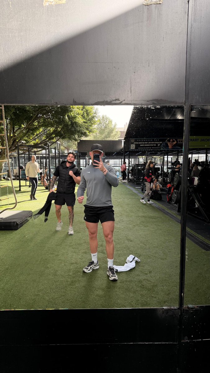 Glenn Nieuwenhuis tweet media