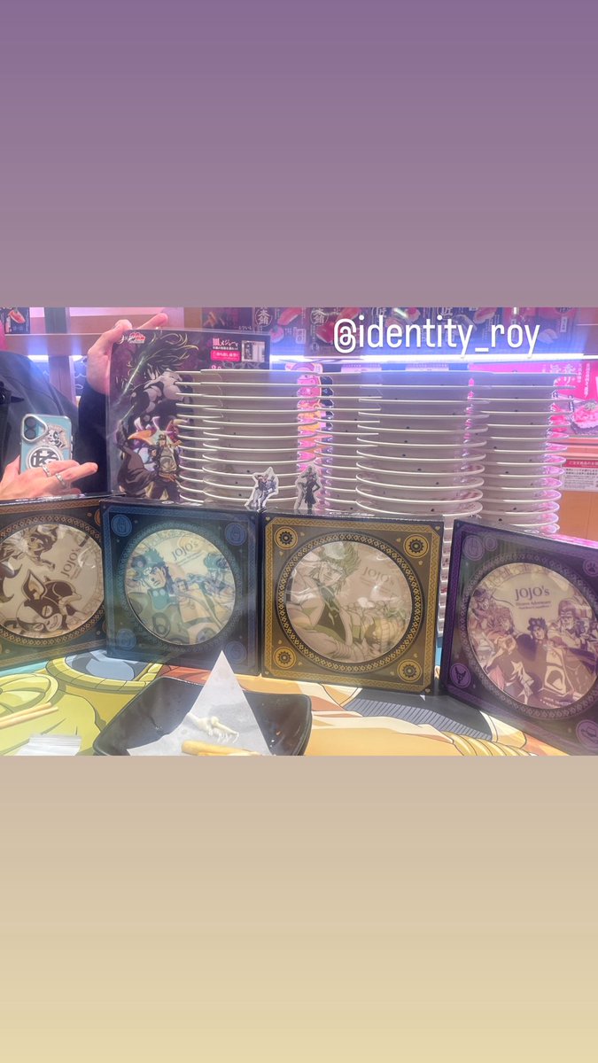 identity_roy's tweet photo. 上げ直し！
最近RP多くてすみません🙇‍♂️
やっと行けたの嬉しすぎる🥰
店員さんにこの店舗で初めて100皿見たって言われたし、その店員さんもジョジョ好きでよかった！
#スシロージョジョコラボ 
#スシロー20皿チャレンジ 
#スシロー20皿ラッシュ 
#スシロー100皿ラッシュ 
#ジョジョ3部 https://t.co/NlUg4hPQwl