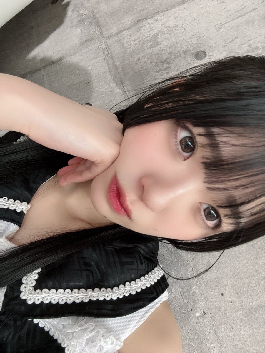 寝て起きたのでまた寝ます(？) 配信しないとみんなに忘れられちゃい