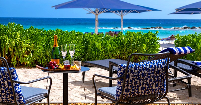 tropicalitytrvl's tweet image. Take a seat and let the fun begin at Curacao Marriott Beach Resort. 🌤️🌱🌊 
tropicality.com/resorts 
#curacao #vacation #tropical #beach