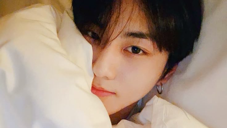 malbomm's tweet photo. 아기고양이의생일을너무축하해요,.😽

#사랑이란_꽃말처럼_정원을_가득채워
#23WONdrousSeasons https://t.co/3Jq5JmEkWB