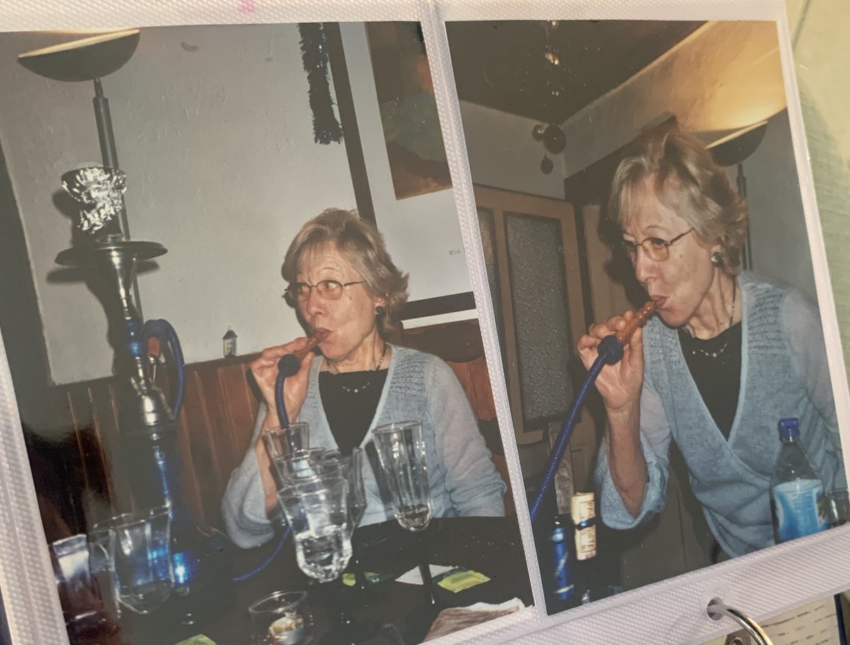 C’est l’enterrement de ma grand mère demain, alors je voulais vous montrer à quel point c’était une baddie