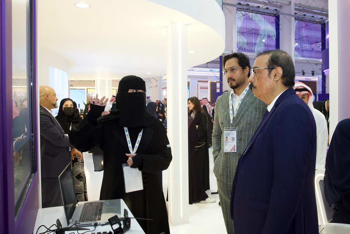 moe_gov_sa's tweet photo. منظومة التعليم تشارك في معرض الدفاع العالمي 2026.
https://t.co/s8IgyokhBb

#مستقبل_التكامل_الدفاعي
#WDS2026 https://t.co/sDRbzAtDia