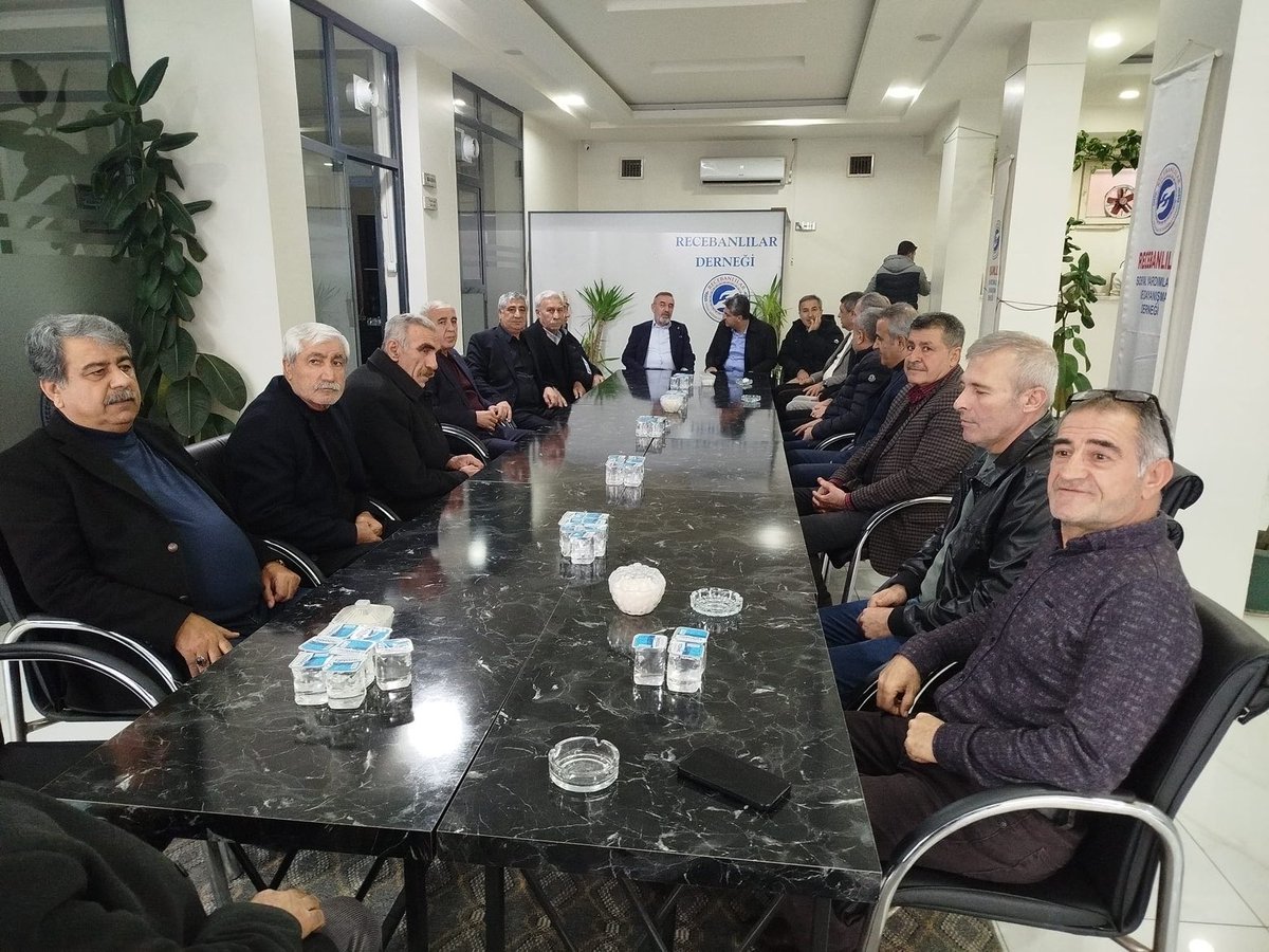 DEVA Partisi Mersin Milletvekili Sayın M. Emin Ekmen, İl Başkanı Sayın Şehmus Yılmaz, Merkez İlçe Başkanı Sayın Kaddafi Baktaş ve beraberindeki il yönetim kurulu üyeleri, Recebanlılar Derneğimizi ziyaret ederek bizleri onurlandırmışlardır. Ziyaret kapsamında şehrimizin ve