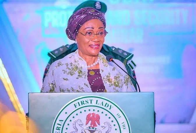 Dear <a href="/SenRemiTinubu/">Sen Oluremi Tinubu, CON</a>,

There is a difference between a leader &amp; an occupant of office. Many people confuse the two. 

#Nigeria has a lot of the latter but not much of the former.

Any burglar or brigand can occupy office by violence or with overwhelming money or with a mix of