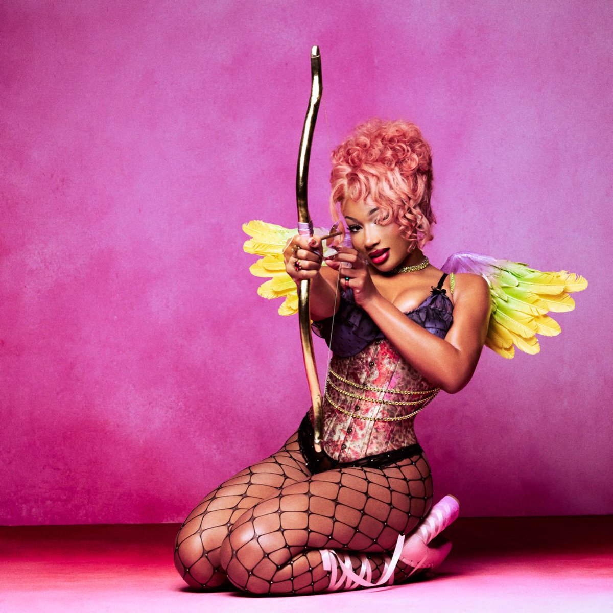 ‘Lover Girl’ by Megan Thee Stallion hits #1 on US Rhythmic Radio.

It becomes her 7th song to achieve this milestone.