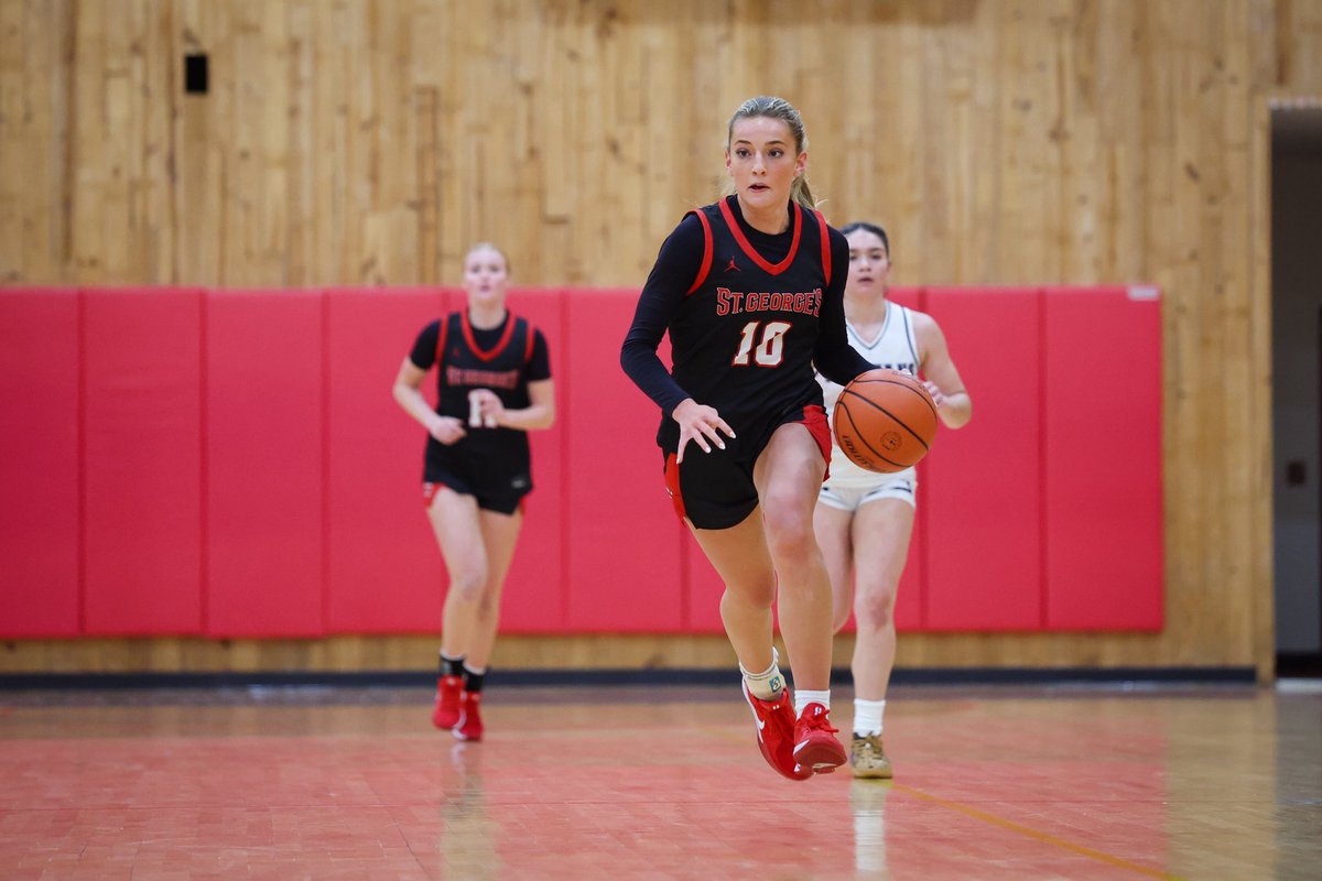 SGgirlshoops's tweet photo. Gritty win at home on Friday night! An explosive 4th quarter helped us secure the win

@giannamnichols 28pts (15 in 4Q 🔥), 4asts
@kirsten_mckay2 13pts (7-8 from FT line)
@presleyfoster_ 16pts, 5rbs
@Payton_scurry 3pts, 8rbs 💪 https://t.co/4J87QEHuPt