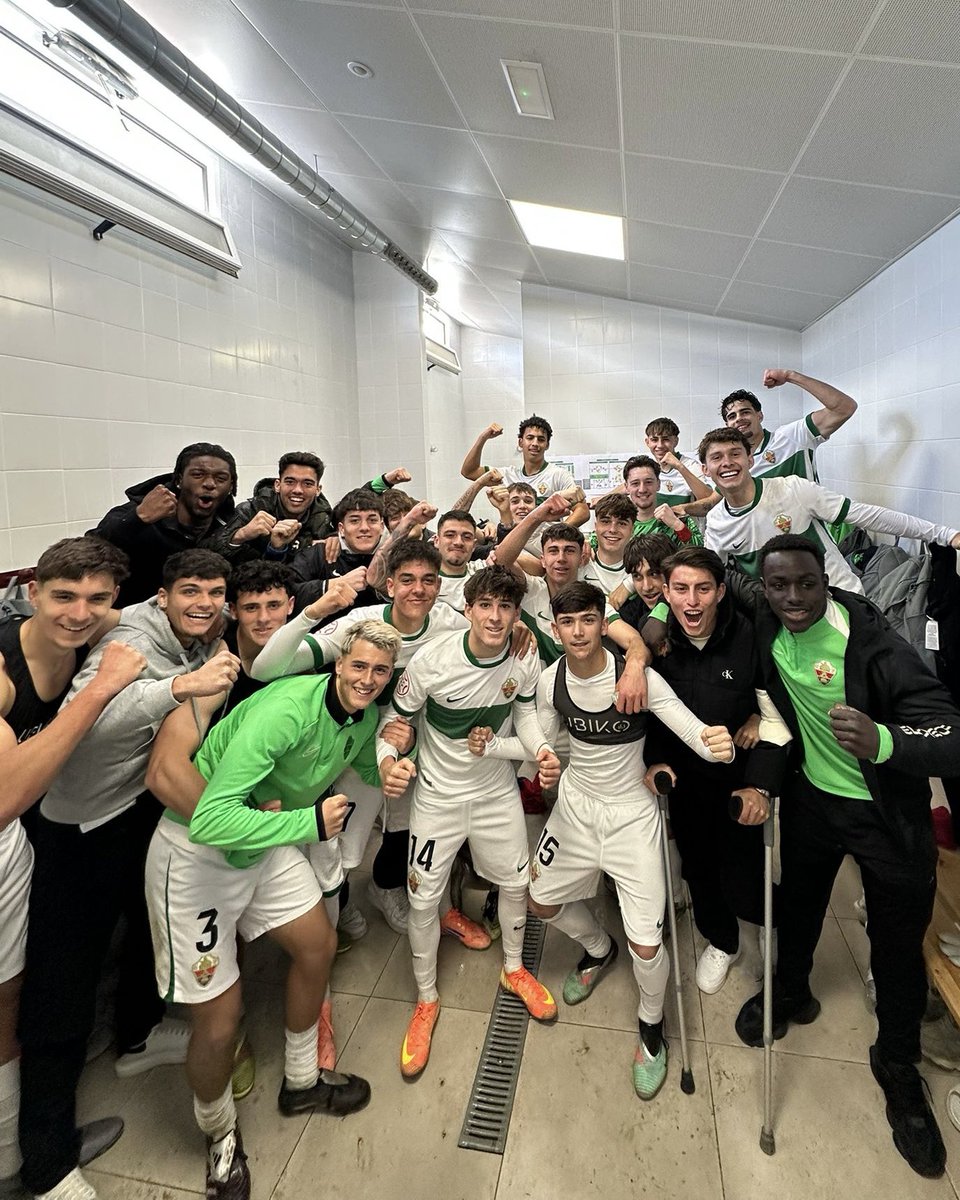 ¡𝐈𝐦𝐩𝐨𝐫𝐭𝐚𝐧𝐭𝐢́𝐬𝐢𝐦𝐚 𝐯𝐢𝐜𝐭𝐨𝐫𝐢𝐚 𝐝𝐞𝐥 𝐉𝐮𝐯𝐞𝐧𝐢𝐥 𝐀 𝐞𝐧 𝐜𝐚𝐬𝐚!

ECF 4-2 CD Roda

Equipazo que no deja de crecer 🚀💚