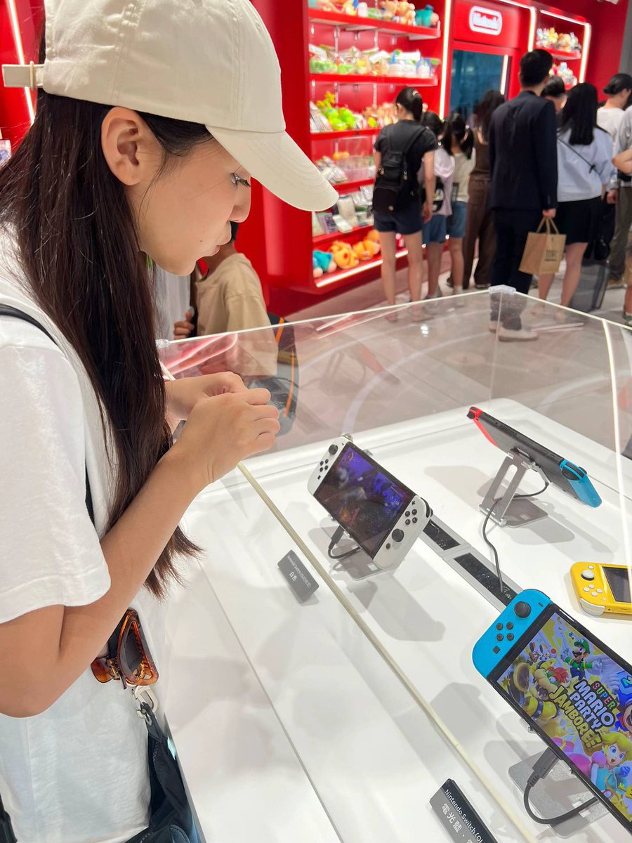 nevermeturr's tweet image. เอนี่                                           บอนนี่