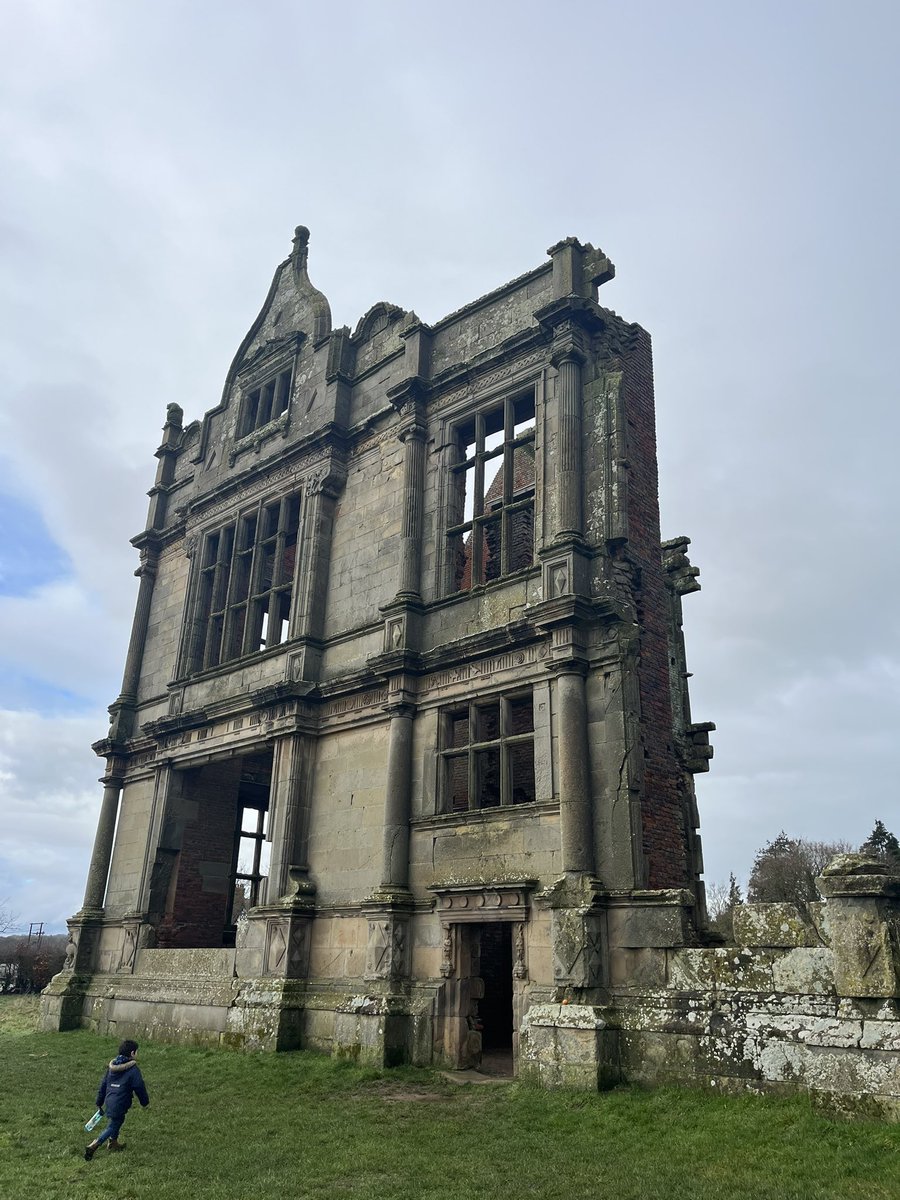 Earl of The Shire tweet media