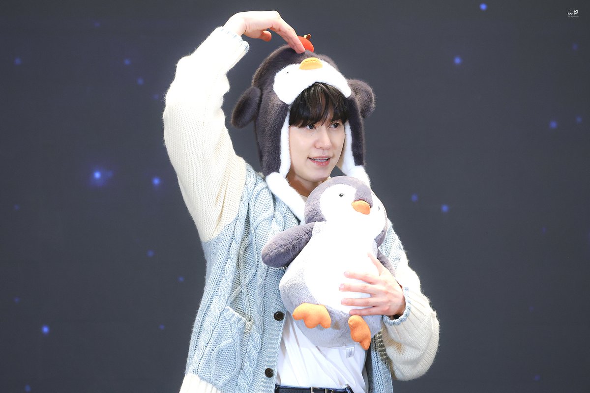 [HD] 260208 iminitv 팬싸 
🐧🫶

#KYUHYUN #규현 #キュヒョン 
#圭賢 #圭贤 #규현아_사랑해