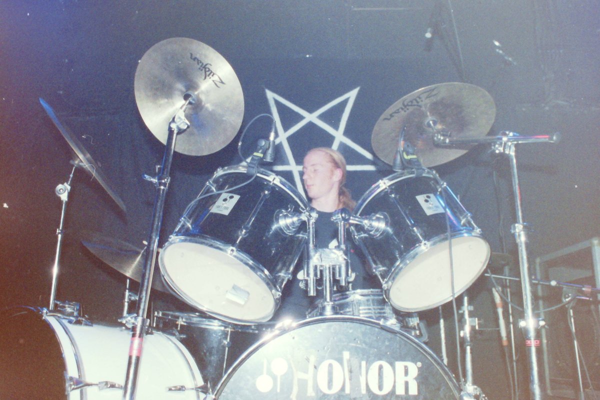 Countess tweet media