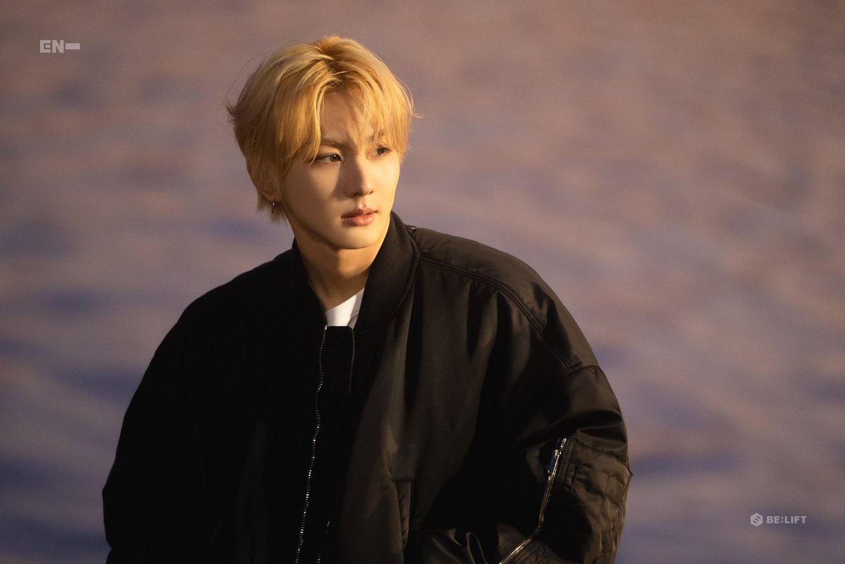 bluewonn_'s tweet image. selamat mengulang tanggal 9 februari untuk kesekian kalinya — semoga kamu bahagia 🤍

DEAREST SEASON OF JUNGWON
#23WONdrousSeasons
#HAPPY_JUNGWON_DAY
#사랑이란_꽃말처럼_정원을_가득채워
#JUNGWON #엔하이픈_정원