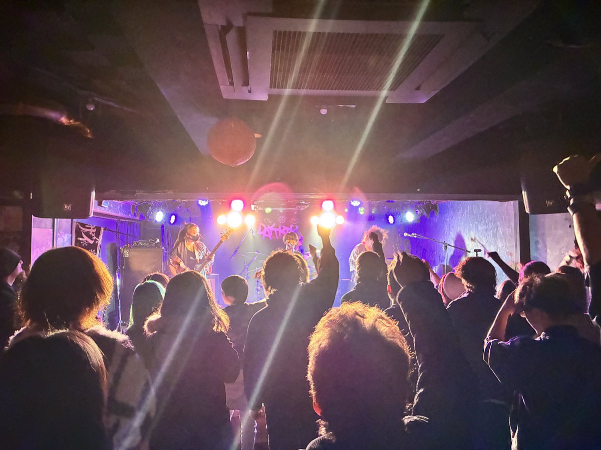 shintarowo_tk's tweet image. やっさんが幸せそうで俺まで嬉しくなったよ。やさしい人が報われる世界であってほしいなっていつも思う。聞いてくれてありがとう、名古屋のyomosugaraでした。あなたにまた会える日を楽しみにしています。