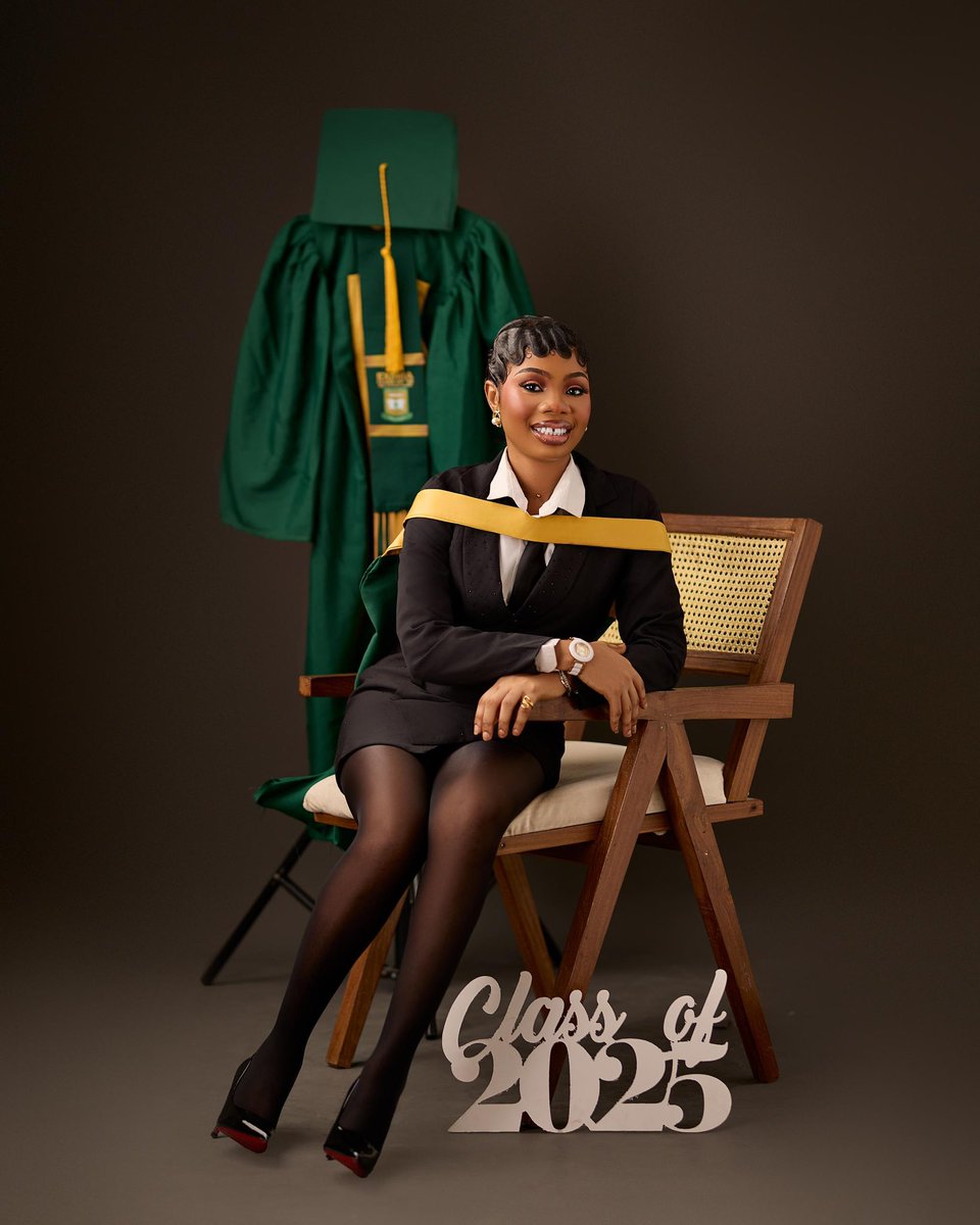 KAYIN STICHES 🪡 tweet media