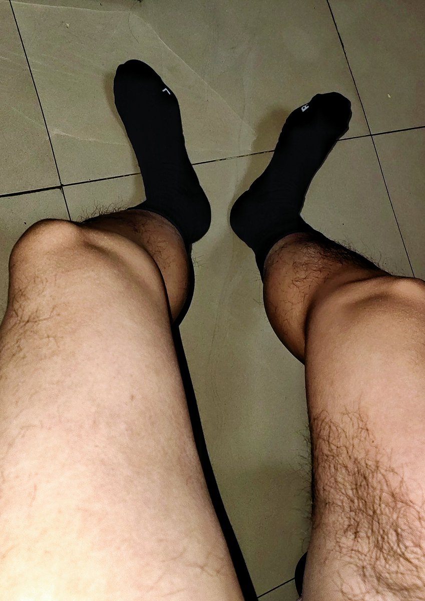 黑袜超人S tweet media