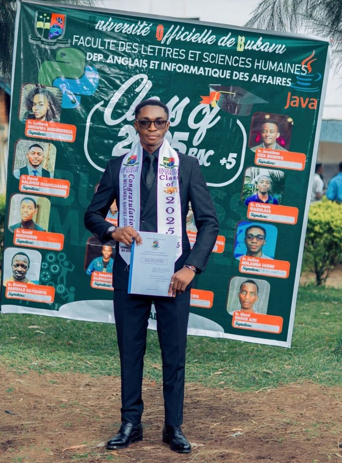 JudienSadiki's tweet photo. Ce fut un honneur de terminer notre cursus académique en Anglais et Informatique des Affaires au sein de la prestigieuse Université Officielle de Bukavu
@UOBukavu
Retour en Images👇 https://t.co/psUfPY08dw