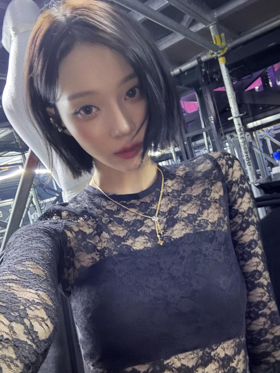 260209 imwinter #윈터 인스타 게시물 업데이트 

짧은거