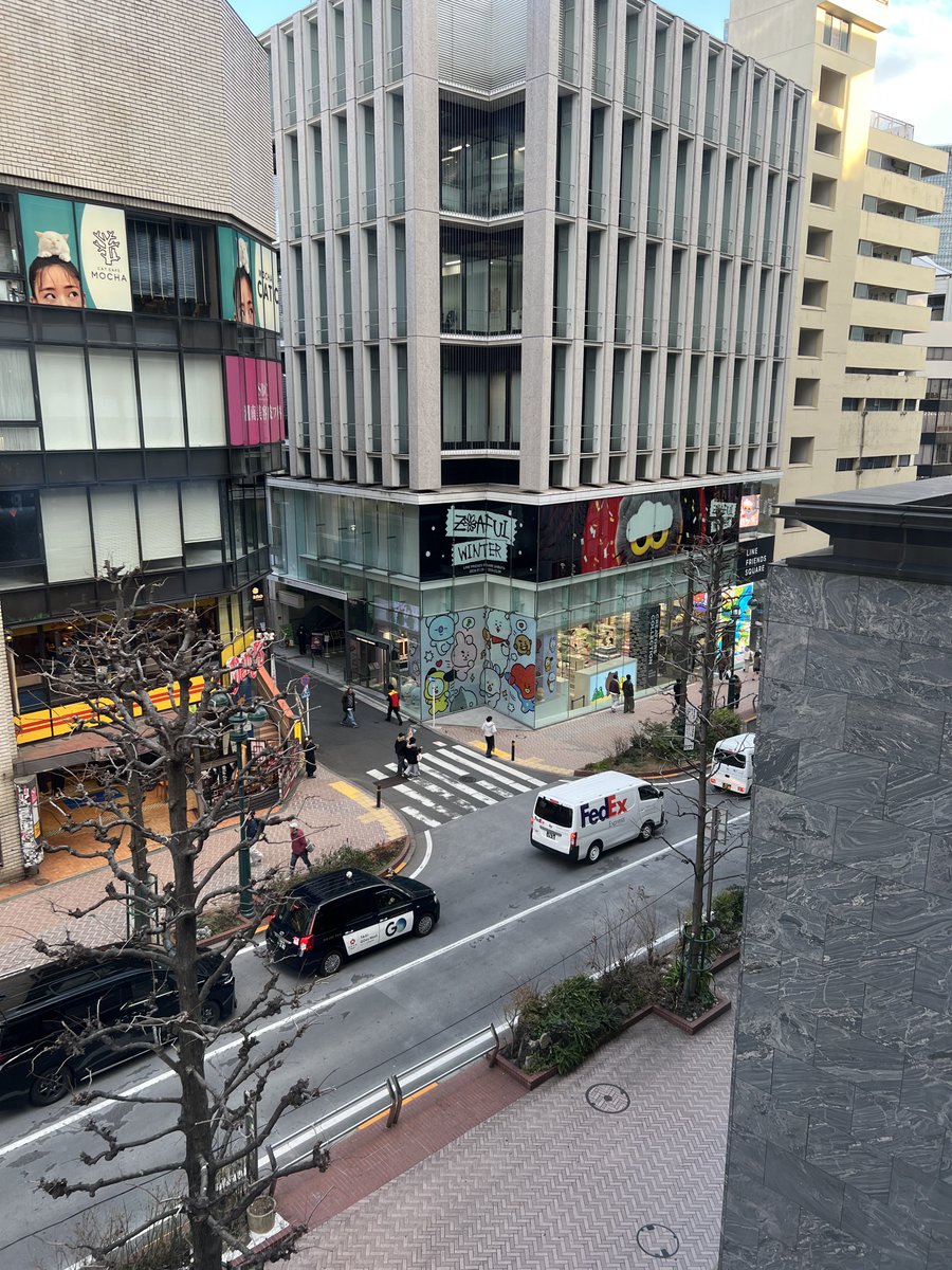 098optc's tweet photo. クロムハーツのキャップなかなか店舗で買えないから程度良い中古買ったんだけど
USEDで10万とかアホか🥹
今買わなかったらもっと上がりそうだから買ったけど🥹
また来月東京行くからクロム探検してこよー https://t.co/uJrpA0uCLe