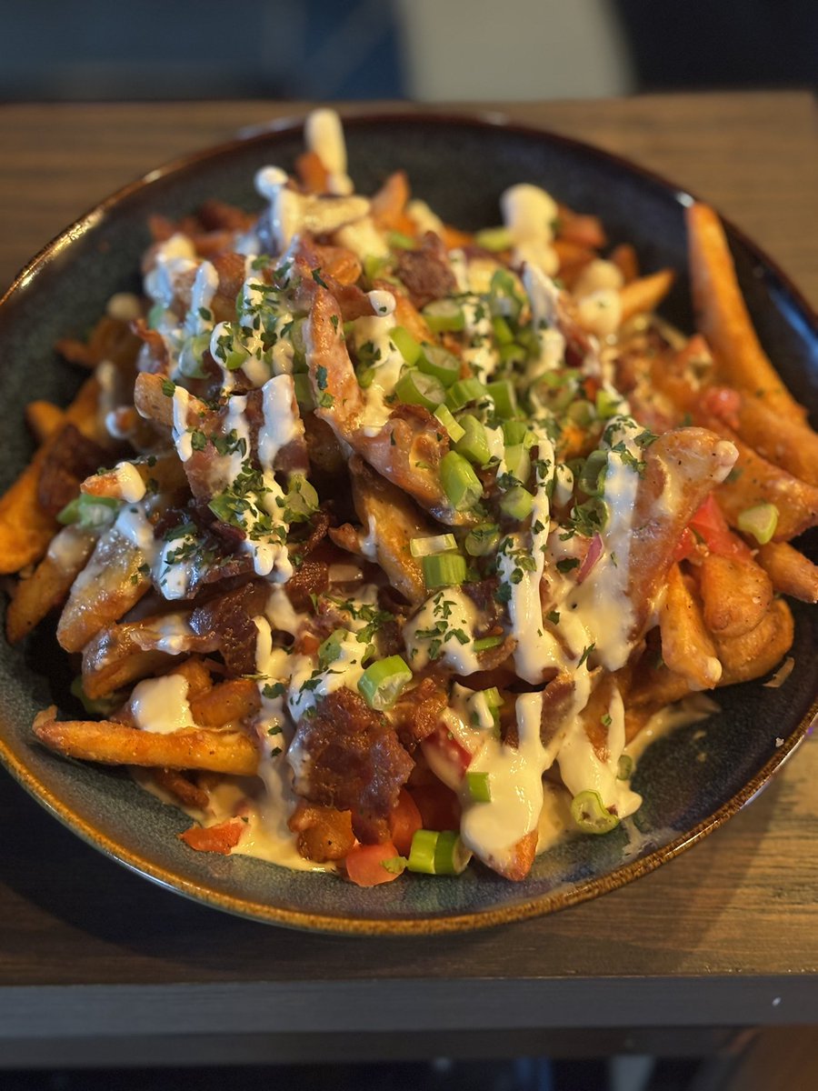 Moxy Hotel by Marriott tweet media