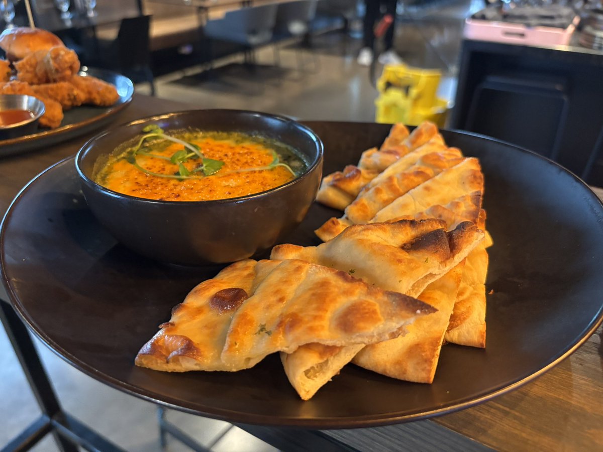 Moxy Hotel by Marriott tweet media