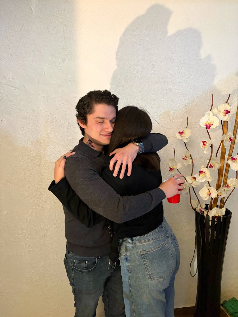jessygoytortua's tweet photo. te voy a extrañar mucho🥺💙 https://t.co/kH6e3xxQna