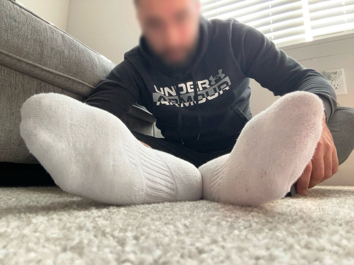 TomBrooksx's tweet photo. @sockfetishinc https://t.co/Js77dAyHrW