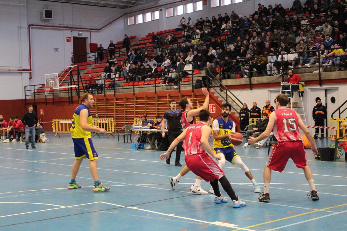 #LigaSTM | Final Q4🏆Gran Final. NOS VAMOS A LA PRÓRROGA‼️
🏀 <a href="/CBTorrijos/">CB Torrijos</a> 70-70 <a href="/ucacb/">CB UCA</a>
Sigue la Copa <a href="/stmmultijuegos/">STM Multijuegos</a> 👇
📺Streaming
twitch.tv/cbtorrijos
📊STATS EN VIVO👇
fbclm.net/pagina-de-part…