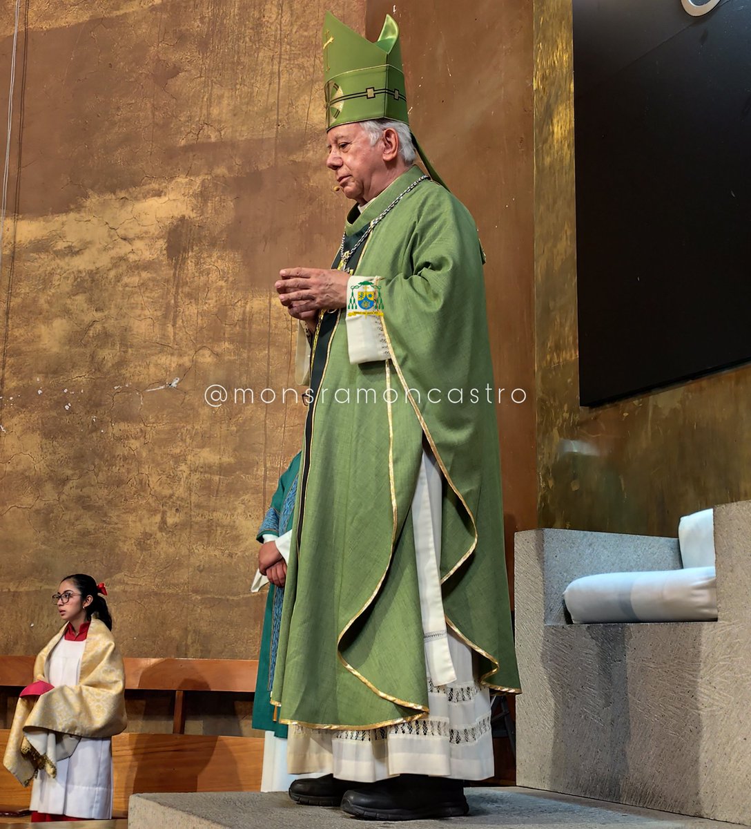 ¿Nuestra relación con Dios genera Luz? ¿Nuestras palabras destruyen o construyen? ¿Qué tipo de sal somos?
La fe auténtica siempre tiene consecuencias visibles, como la  justicia, paz, cuidado de la vida, solidaridad.
 ¡Seamos sal y luz!