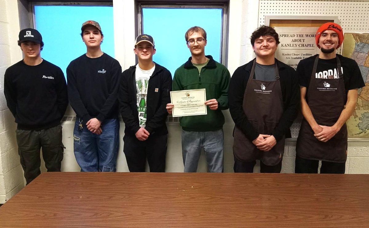 <a href="/FeedingBroncos/">FeedingBroncos</a> presented a 2025 Certificate of Appreciation to <a href="/WesternMichU/">Western Michigan University</a> students and Pi Kappa Alpha Fraternity (Pikes) members for volunteering at our hunger relief charity. Thank you.