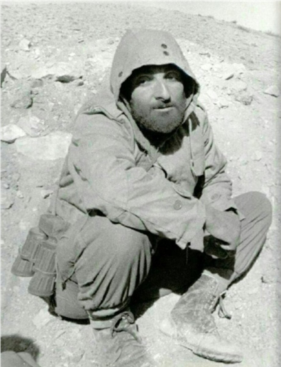 hakan_tt1992's tweet photo. #شهید_مهدی_باکری https://t.co/v1gPUiHJ3o