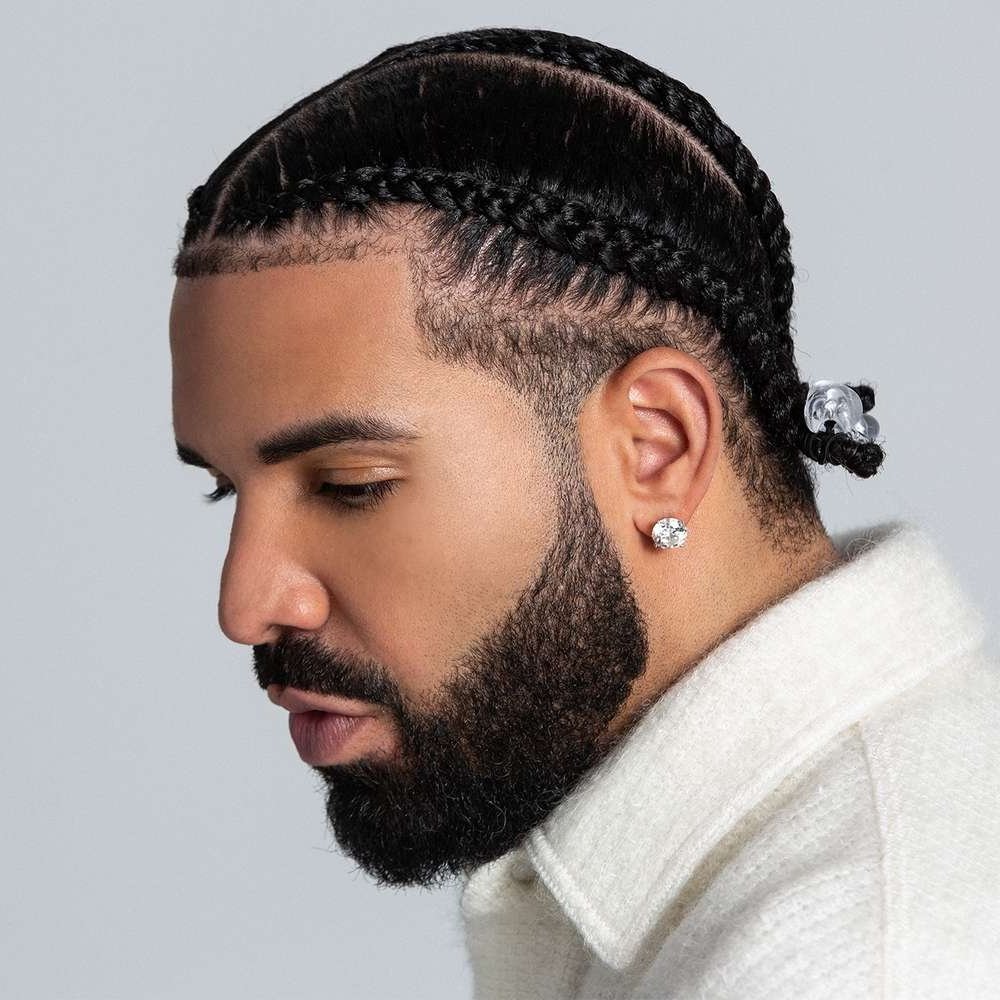 Kurrco's tweet image. An alleged source close to Bad Bunny’s team claims Drake declined the request to join him as a Super Bowl halftime guest: 

“He said no because he wants everyone to focus on his brother Benito…” (via The Sun)