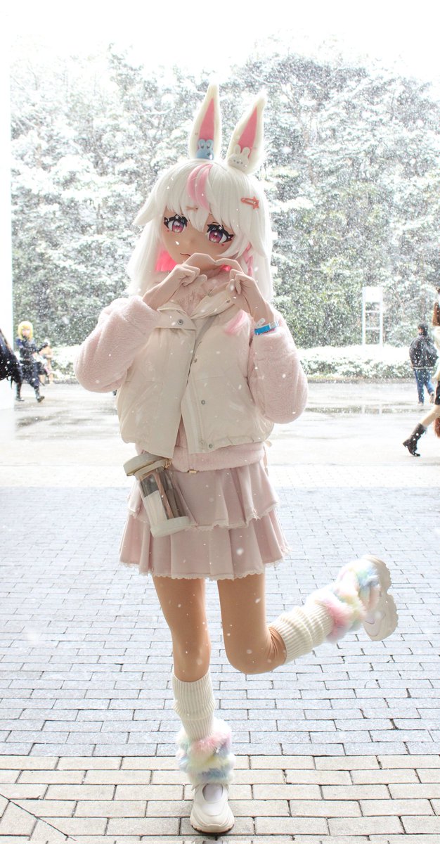 Lukeirin's tweet image. #WF2026W 
De tout les cosplays kigurumis qui étaient là, Leporo (レポロ) était la plus adorable et mignonne de toute ! 🩷❄️

Merci encore pour les photos ! 🥰