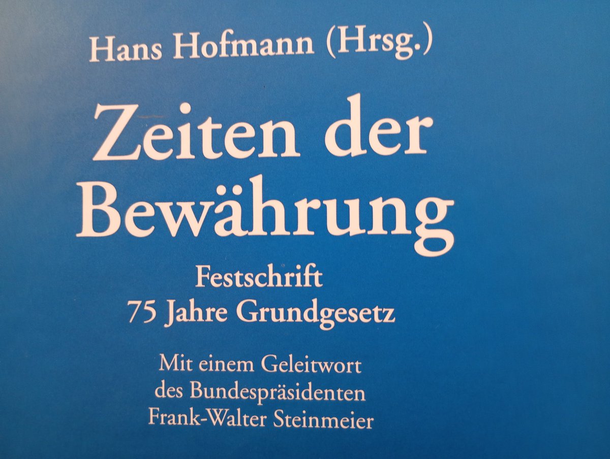 Meine Rezension zur Festschrift "75 Jahre Grundgesetz" ist jetzt in der Zeitschrift "Die öffentliche Verwaltung" erschienen: DÖV 2026, 139 - 140.