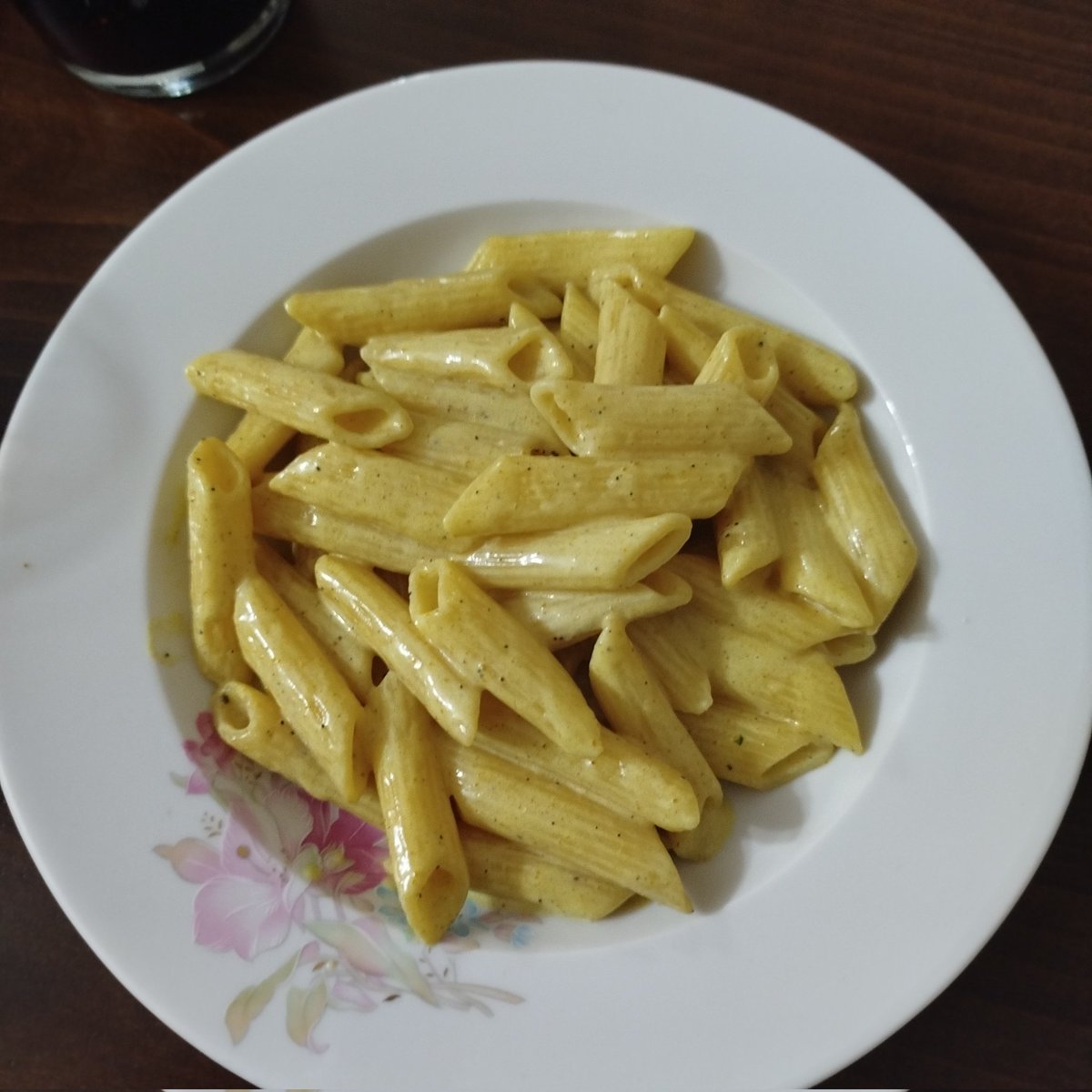 senashitpost's tweet image. ayıp sesli makarna