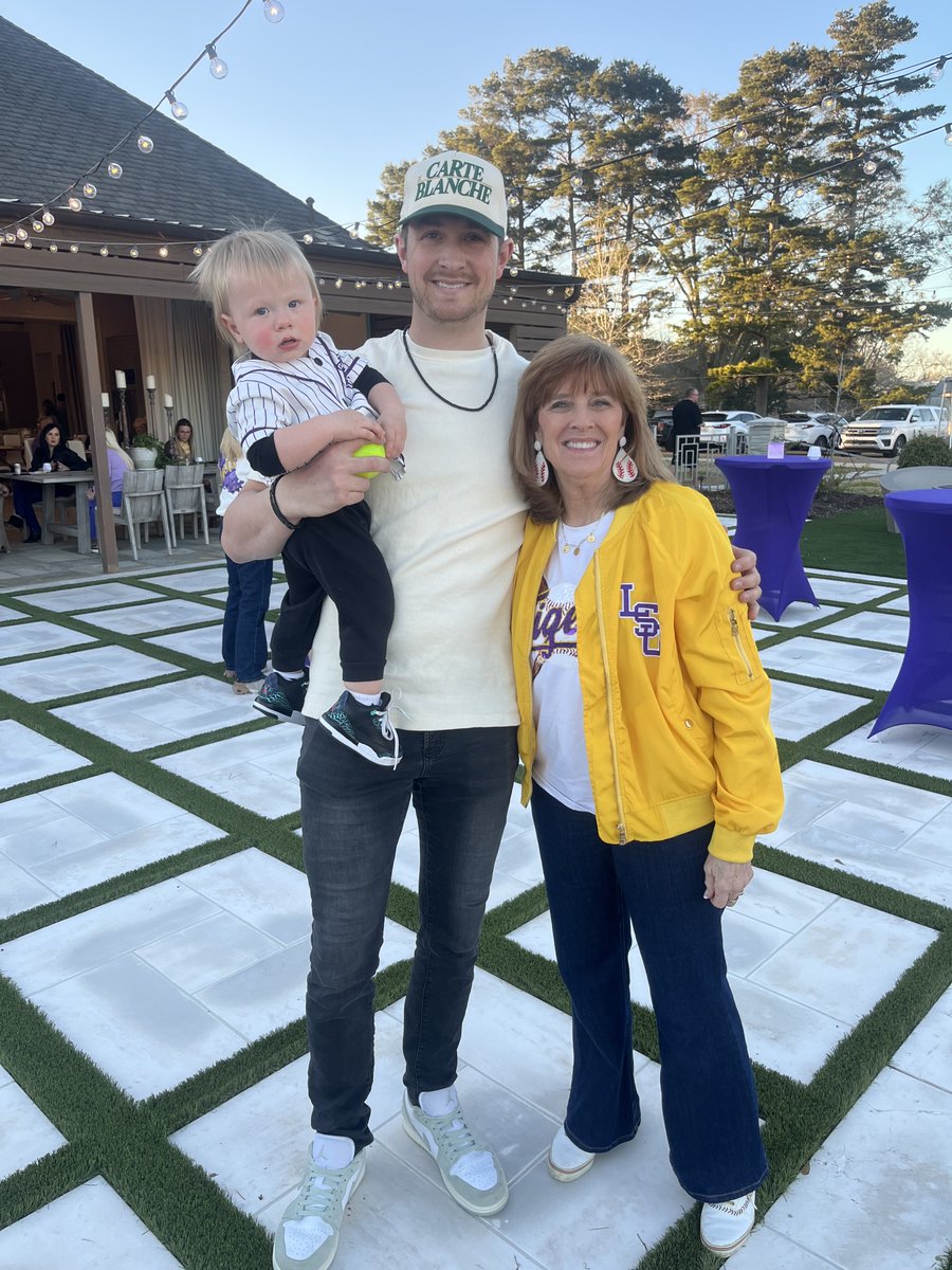 Joy Hammatt tweet media