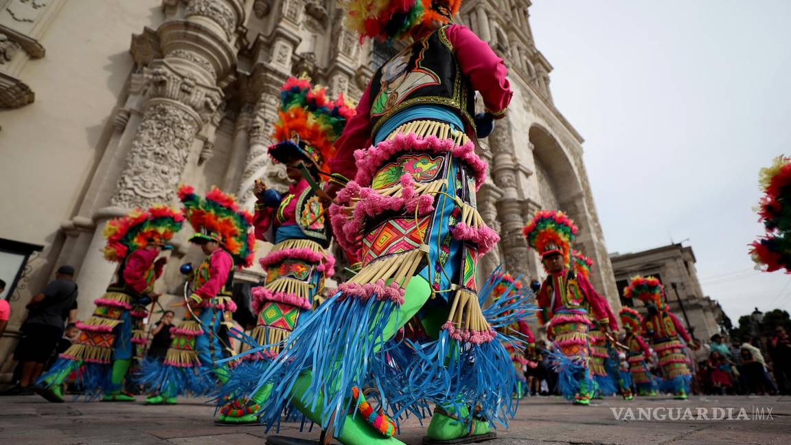 8 de febrero de 1987.- Fallece Francisco Gómez Cardona “Pancho La Gallina”, promotor de la “Danza Tlaxcalteca del Ojo de Agua”, una de las tradiciones más emblemáticas de #Saltillo.